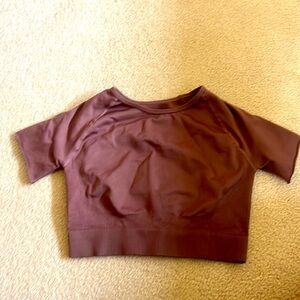 brown workout top
